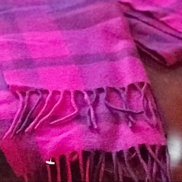 Cashmere scarf - Picture 4 of 4
